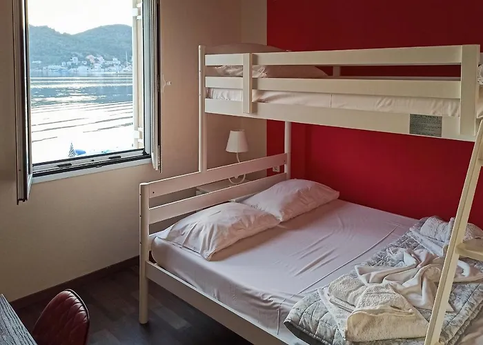 Semesterbostad Orion *